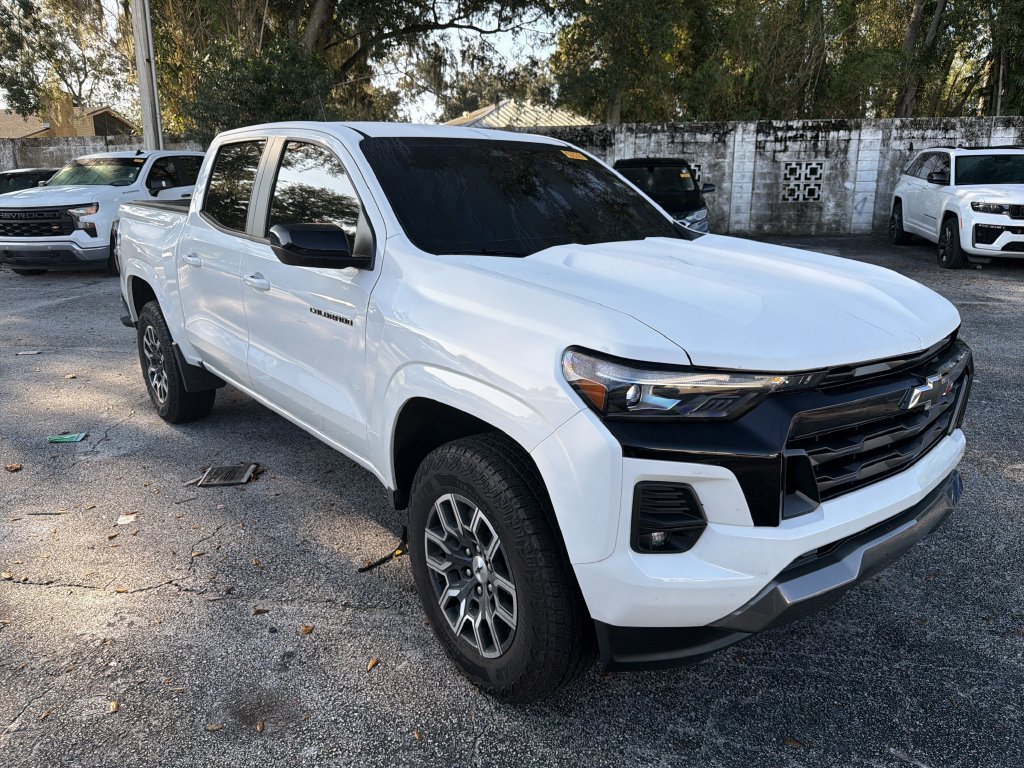 Used 2026 Chevrolet Colorado Z71 AWD/4WD image 1