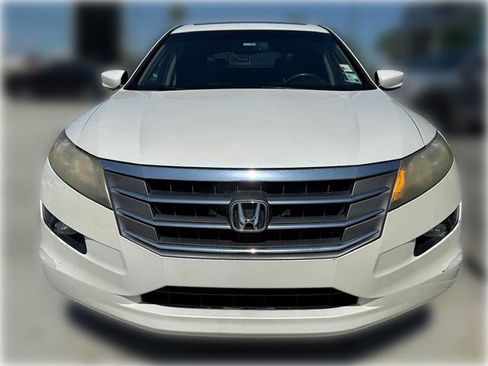 Used 2011 Honda Crosstour EX-L image 2