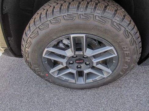 New 2026 GMC Terrain AT4 w/ Convenience Package III image 10