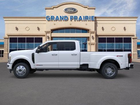 New 2026 Ford F450 Platinum image 26