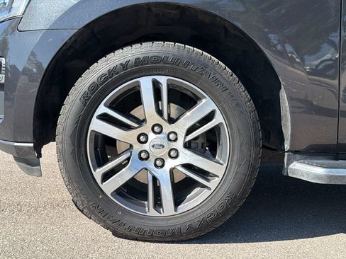 Used 2023 Ford Expedition Max Limited RWD image 12