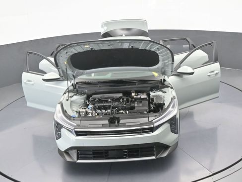 Used 2025 Kia K4 EX image 71