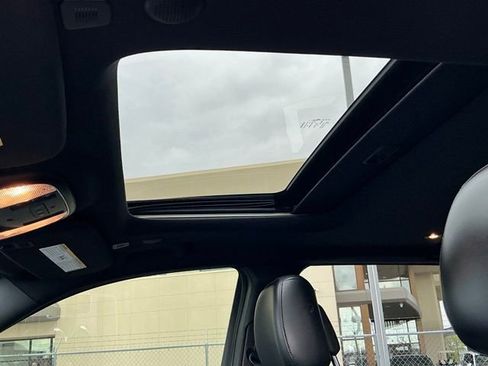 Used 2020 Jeep Grand Cherokee Altitude image 25