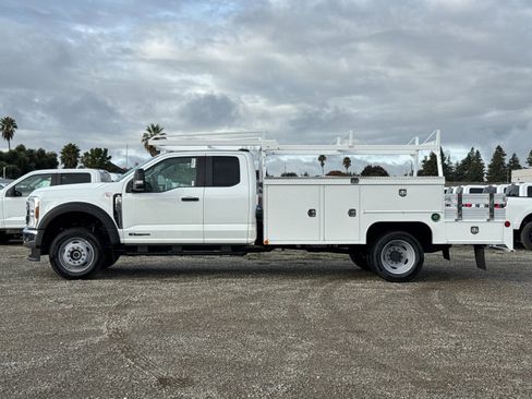 New 2026 Ford F550 XL image 7