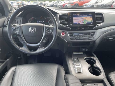 Used 2023 Honda Ridgeline RTL-E image 2