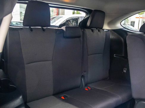 Certified 2024 Toyota Highlander LE image 16