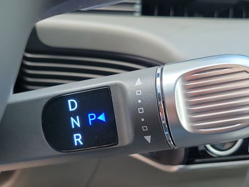 Used 2024 Hyundai Ioniq 5 SEL RWD image 16