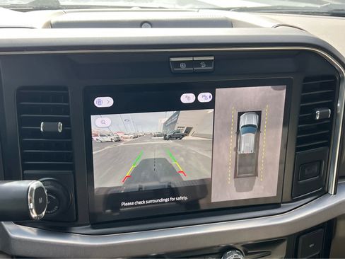 Used 2025 Ford F450 Platinum w/ Platinum Plus Package image 36