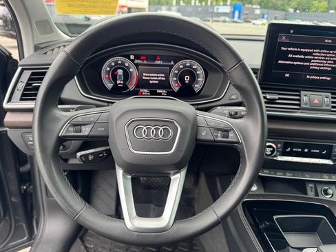 Used 2023 Audi Q5 2.0T Premium Plus w/ Premium Plus Package AWD/4WD image 13
