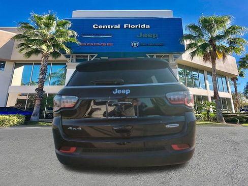 New 2026 Jeep Compass Latitude image 6