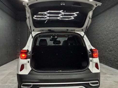 Used 2021 Kia Seltos EX AWD/4WD image 10