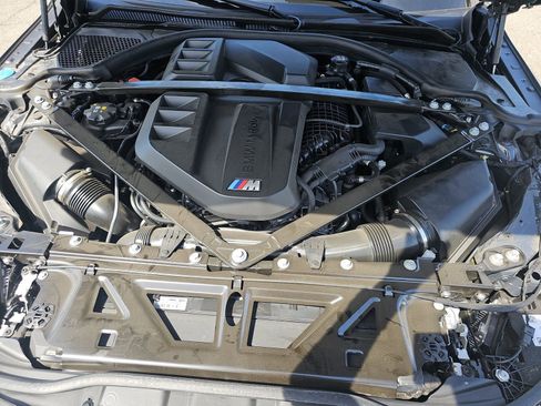 Used 2025 BMW M4 Competition w/ Executive Package image 15