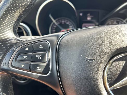 Used 2015 Mercedes-Benz C 300 4MATIC Sedan image 21