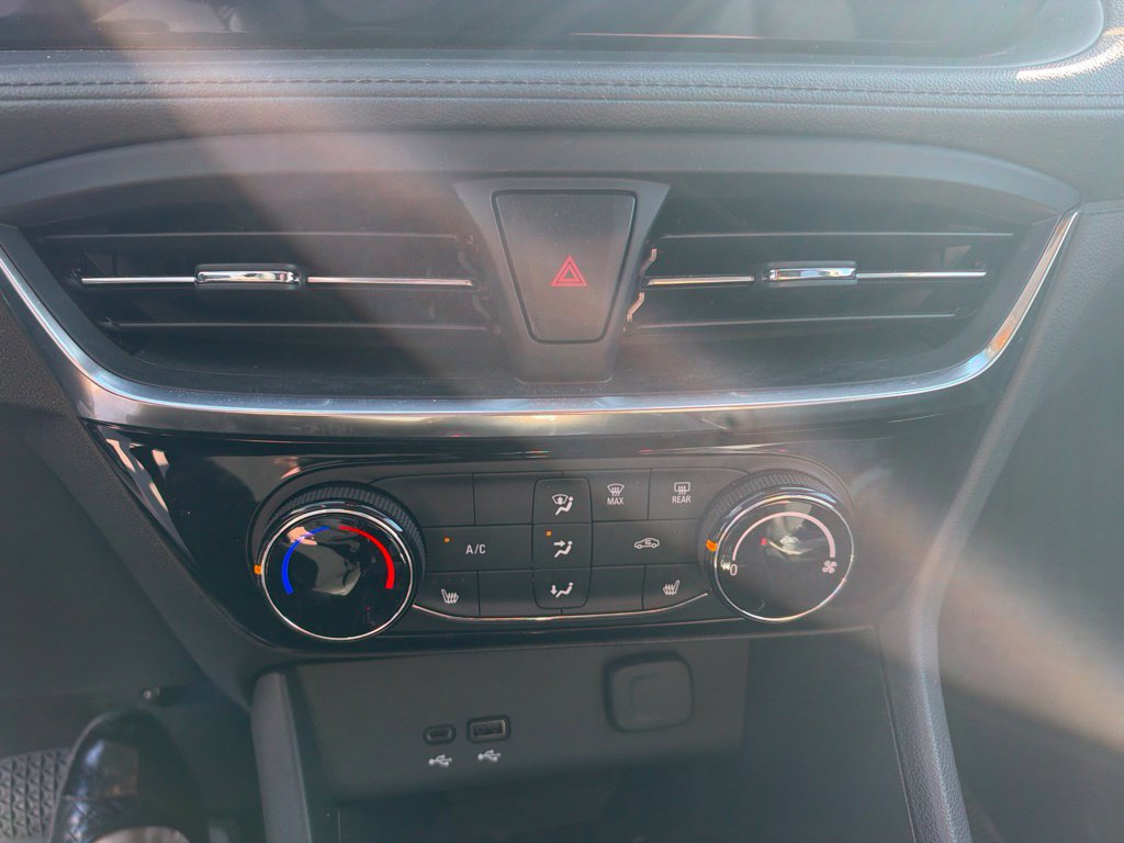 Used 2024 Buick Encore GX Sport Touring w/ Comfort Package FWD image 13