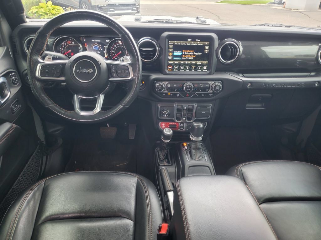 Used 2021 Jeep Wrangler Unlimited Rubicon w/ Dual Top Group AWD/4WD image 25