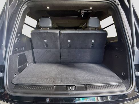 Used 2022 Jeep Grand Wagoneer Series II w/ Premium Group II image 33