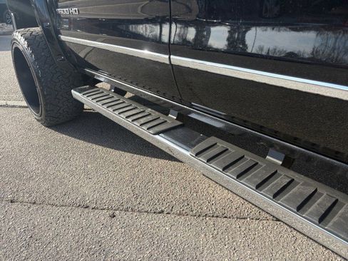 Used 2019 Chevrolet Silverado 2500 LTZ w/ Duramax Plus Package image 15