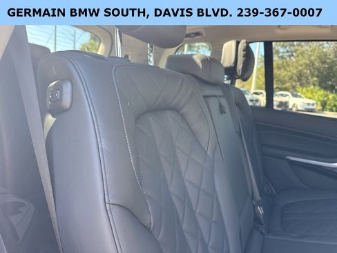 Used 2026 BMW X7 xDrive40i image 15