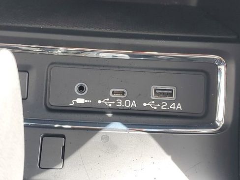 Certified 2025 Subaru Ascent Onyx Edition w/ Onyx Package AWD/4WD image 30
