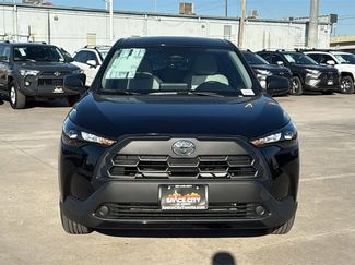 New 2026 Toyota Corolla Cross L video 2