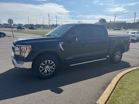 Used 2021 Ford F150 Lariat w/ Equipment Group 501A Mid image 7