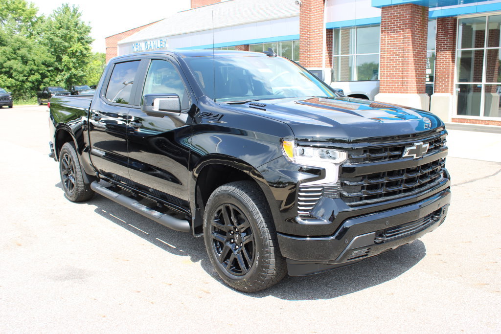 New 2026 Chevrolet Silverado 1500 RST w/ Safety Package AWD/4WD image 5
