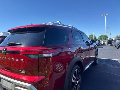 Certified 2024 Nissan Pathfinder Platinum w/ Cargo Package AWD/4WD image 2