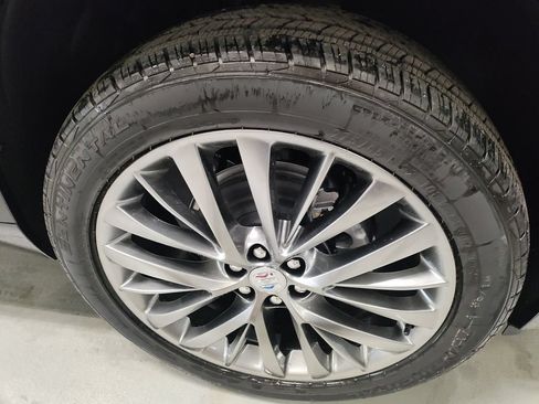 New 2026 Buick Enclave Avenir w/ Super Cruise Package AWD/4WD image 4