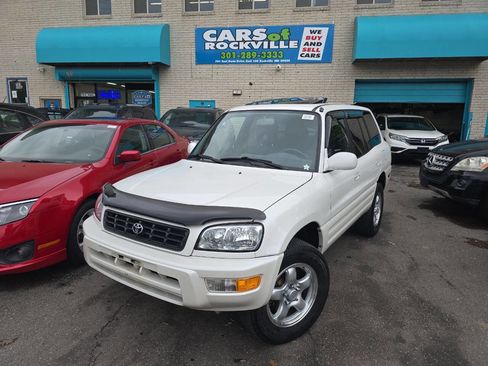 Used 2000 Toyota RAV4 4WD image 5
