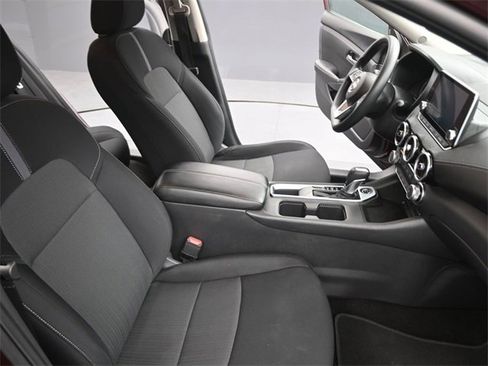 Used 2024 Nissan Sentra SV image 25