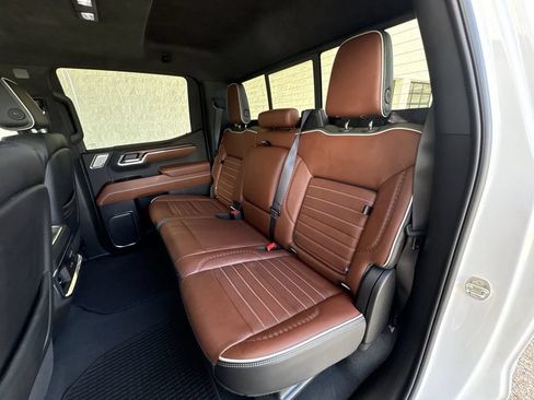 Certified 2024 GMC Sierra 1500 Denali Ultimate AWD/4WD image 26