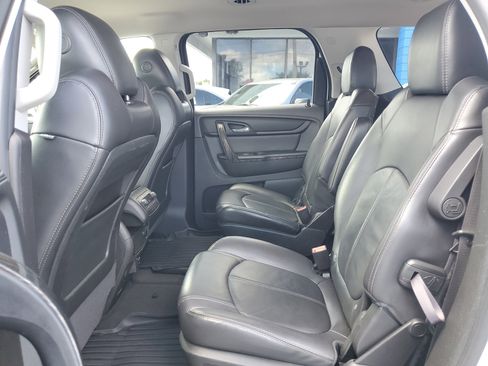 Used 2014 GMC Acadia SLT image 26