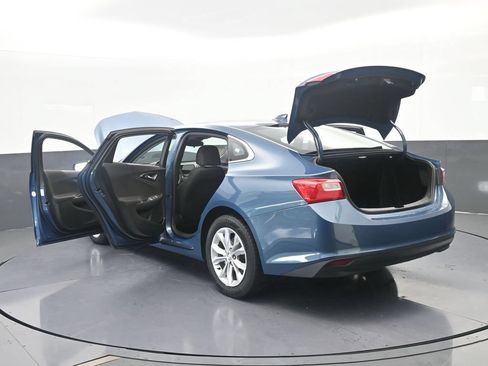 Used 2025 Chevrolet Malibu LT FWD image 73
