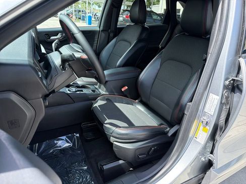 Used 2023 Ford Escape ST-Line w/ Tech Pack #1 AWD/4WD image 30