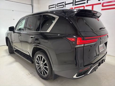 Used 2024 Lexus LX 600 F Sport AWD/4WD image 5