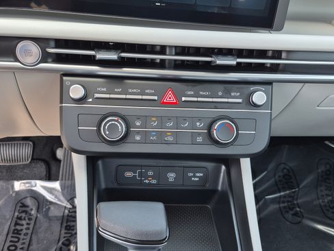 New 2026 Hyundai Tucson SE FWD image 24