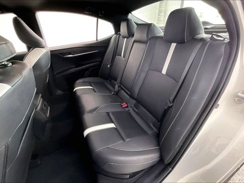 Used 2025 Toyota Camry SE w/ Convenience Package AWD/4WD image 32