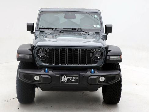 Used 2025 Jeep Wrangler Unlimited Rubicon 4xe w/ Convenience Group image 4