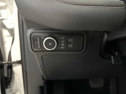 New 2026 Ford Explorer Active w/ Active Comfort Package AWD/4WD image 24
