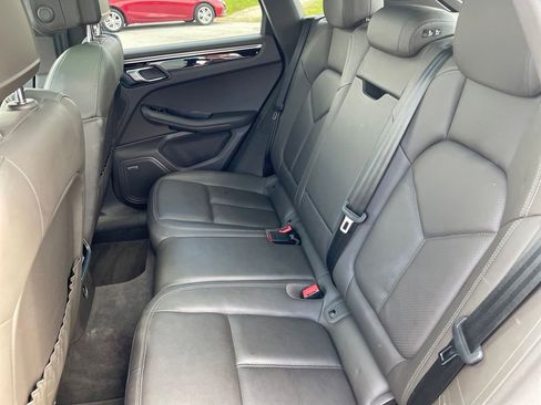 Used 2018 Porsche Macan S w/ Premium Package Plus AWD/4WD image 26