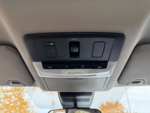 Used 2023 Nissan Altima 2.5 SR w/ SR Premium Package image 27