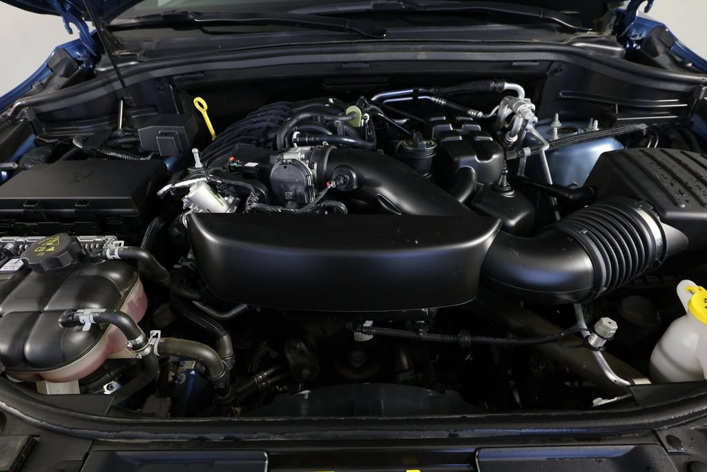 Used 2025 Dodge Durango GT AWD/4WD image 39