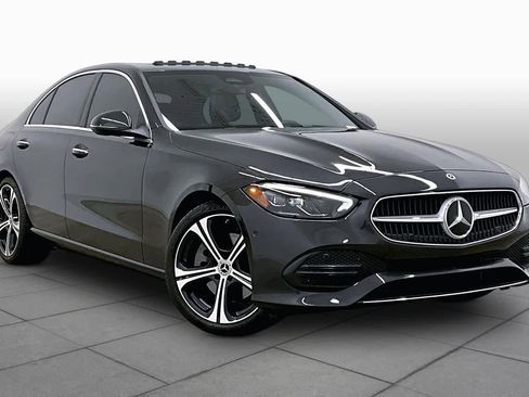 Used 2025 Mercedes-Benz C 300 Sedan image 3