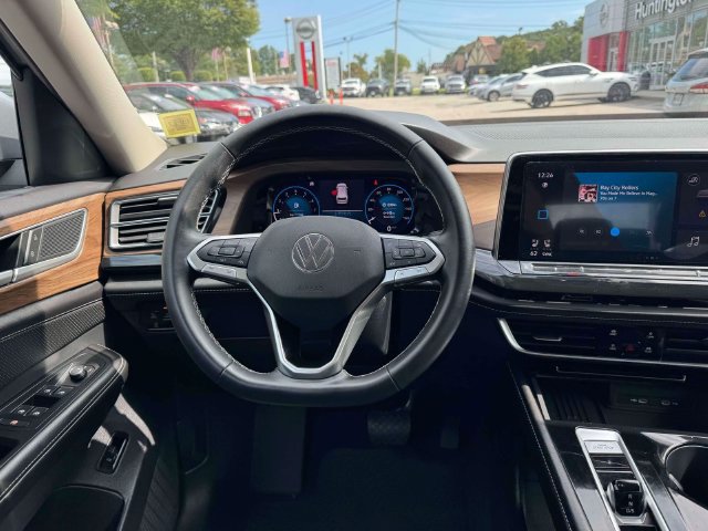 Certified 2026 Volkswagen Atlas SE w/ Panoramic Sunroof Package AWD/4WD image 14