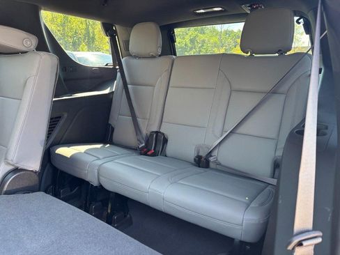 Used 2023 Chevrolet Tahoe Z71 AWD/4WD image 11