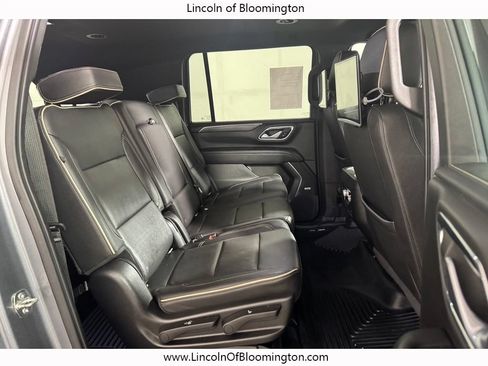 Used 2022 GMC Yukon XL SLT AWD/4WD image 13