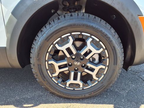 Certified 2025 Hyundai Santa Cruz XRT AWD/4WD image 9
