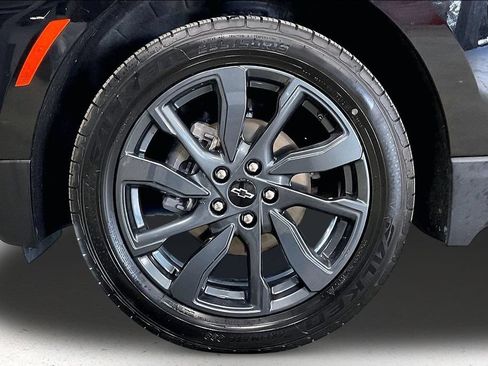 Used 2023 Chevrolet Equinox RS AWD/4WD image 35