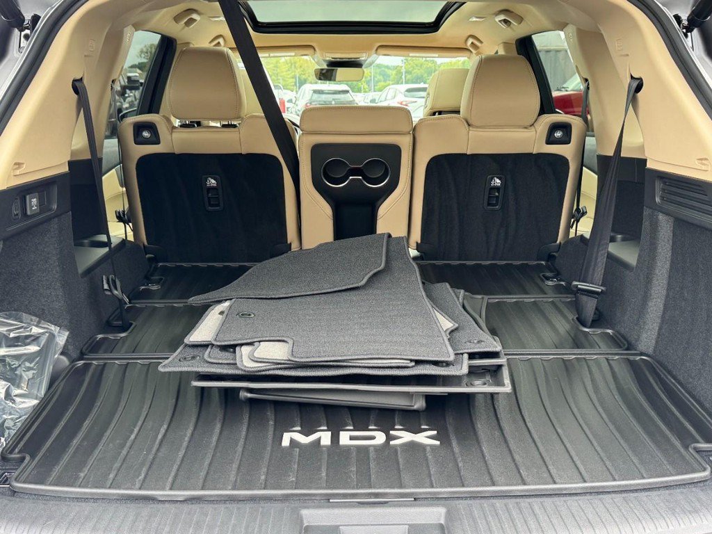 Certified 2026 Acura MDX SH-AWD image 5