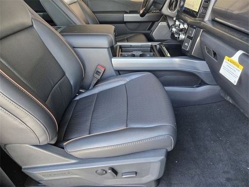 New 2026 Ford F250 Lariat w/ Black Appearance Package image 11